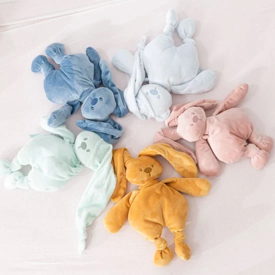 Lapidou peluche ours   vieux rose        de               Nattou