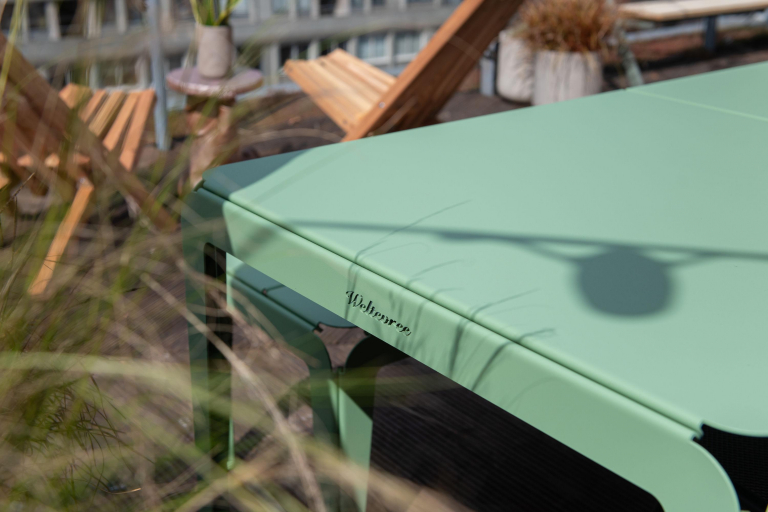 Weltevree Bended tuintafel 90x90 Grey blue