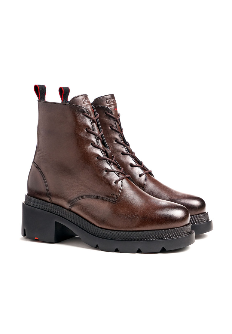 STIEFELETTE Braun