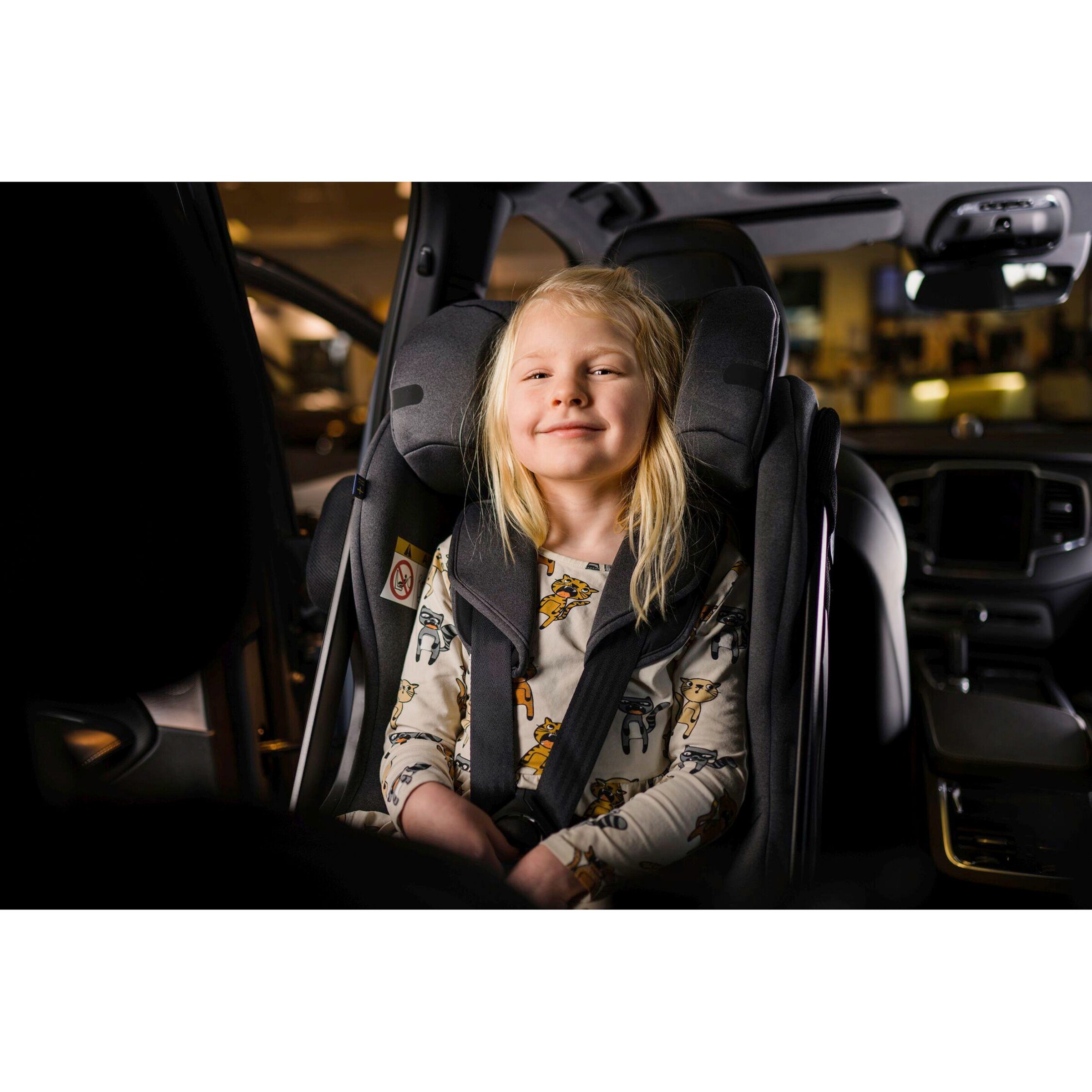 Axkid ONE 2 i-Size Kindersitz Granite Melange