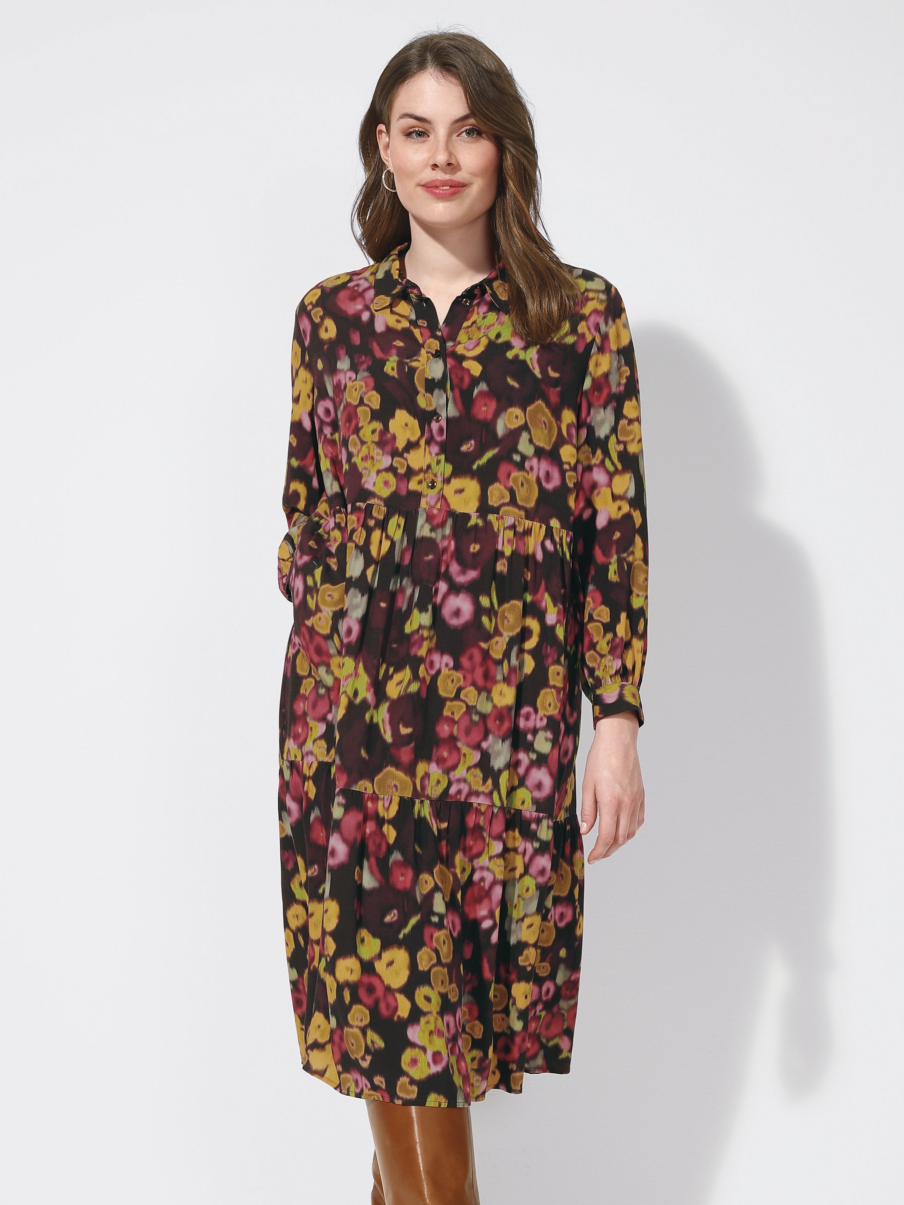 Kleid mit Hemdkragen