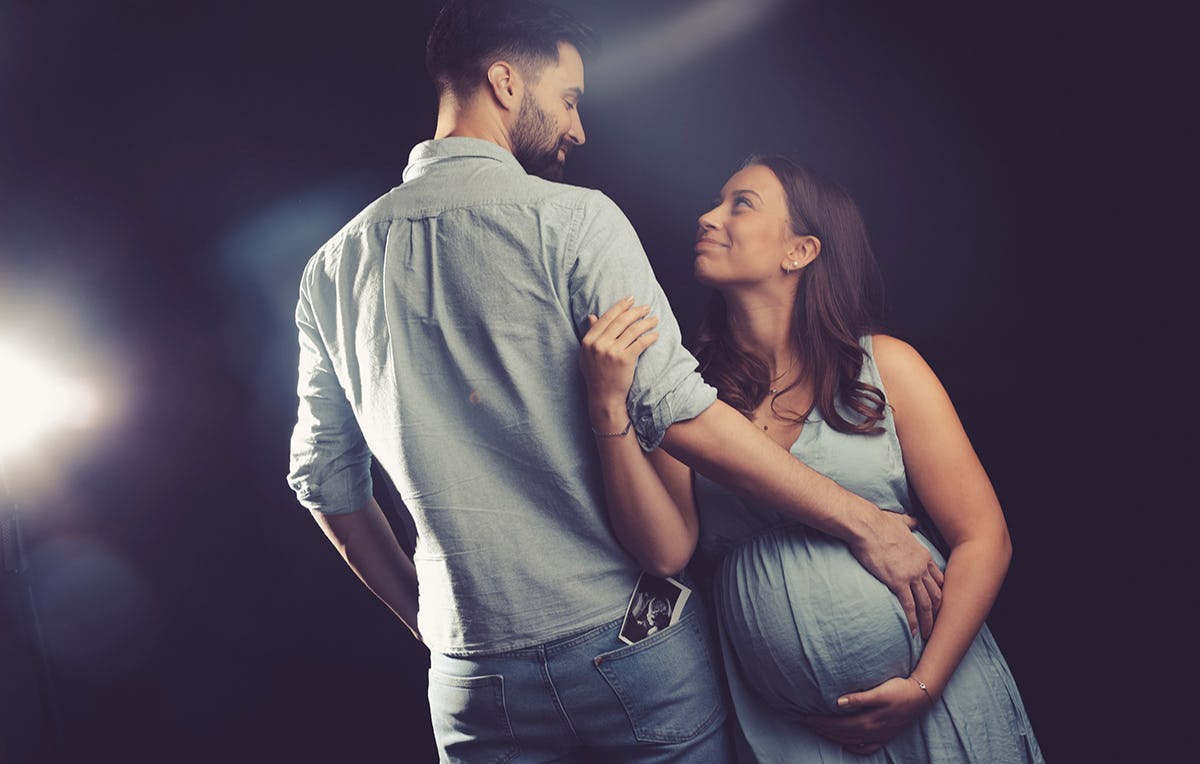 Babybauch Shooting in Bielefeld als Geschenk