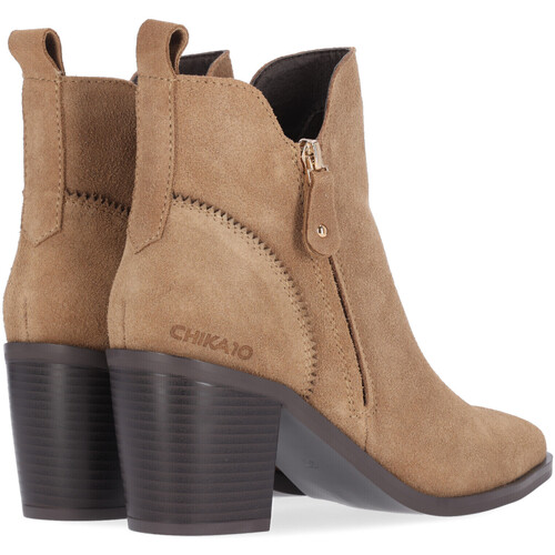 Chika 10 - POLO 01 Beige