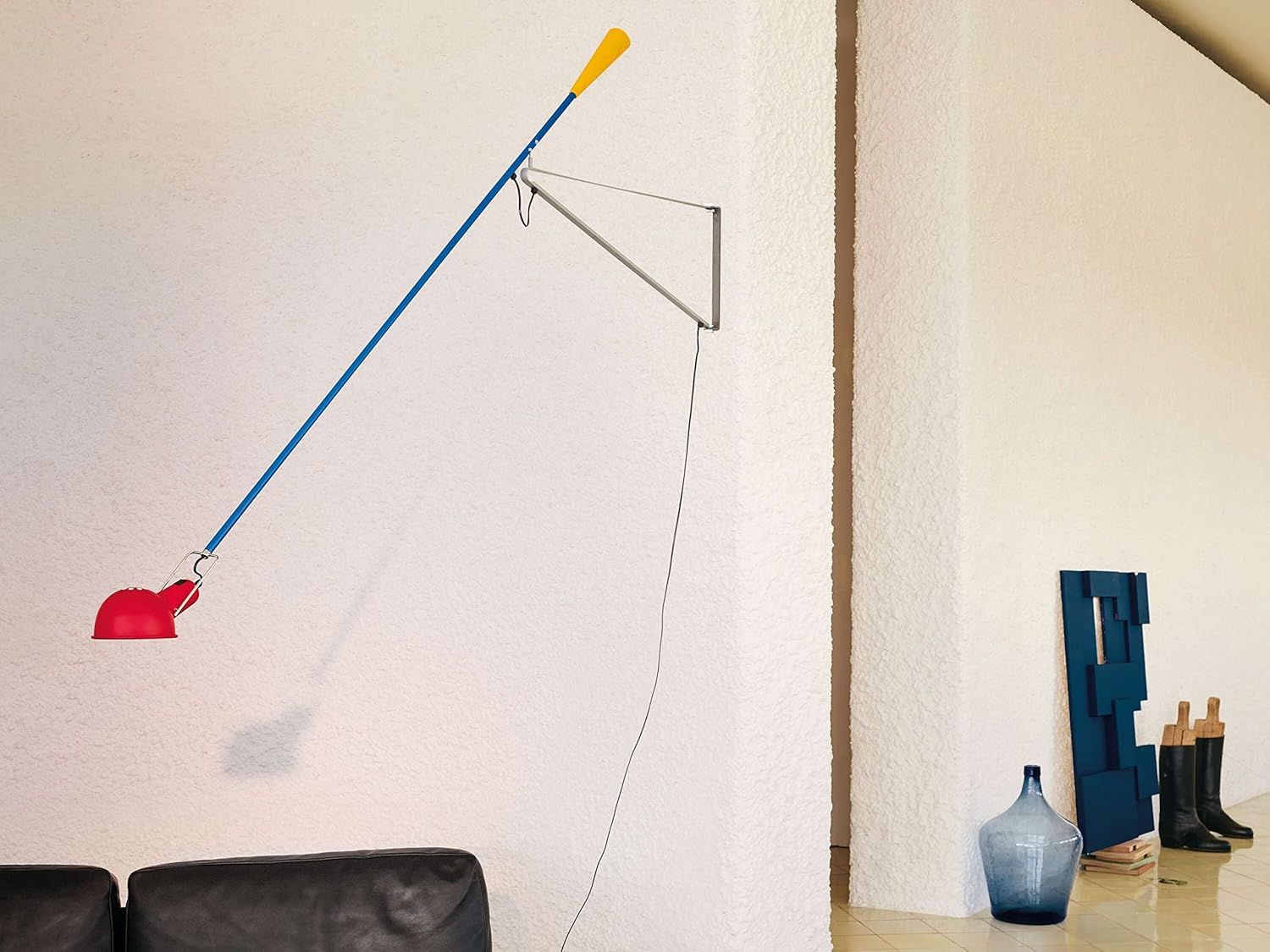 Flos Wand oder Deckenleuchte 265 aus Stahl und Messing in der Farbe Chromatica 75W, Maße: 35cm x 85cm x 205cm, A0300099