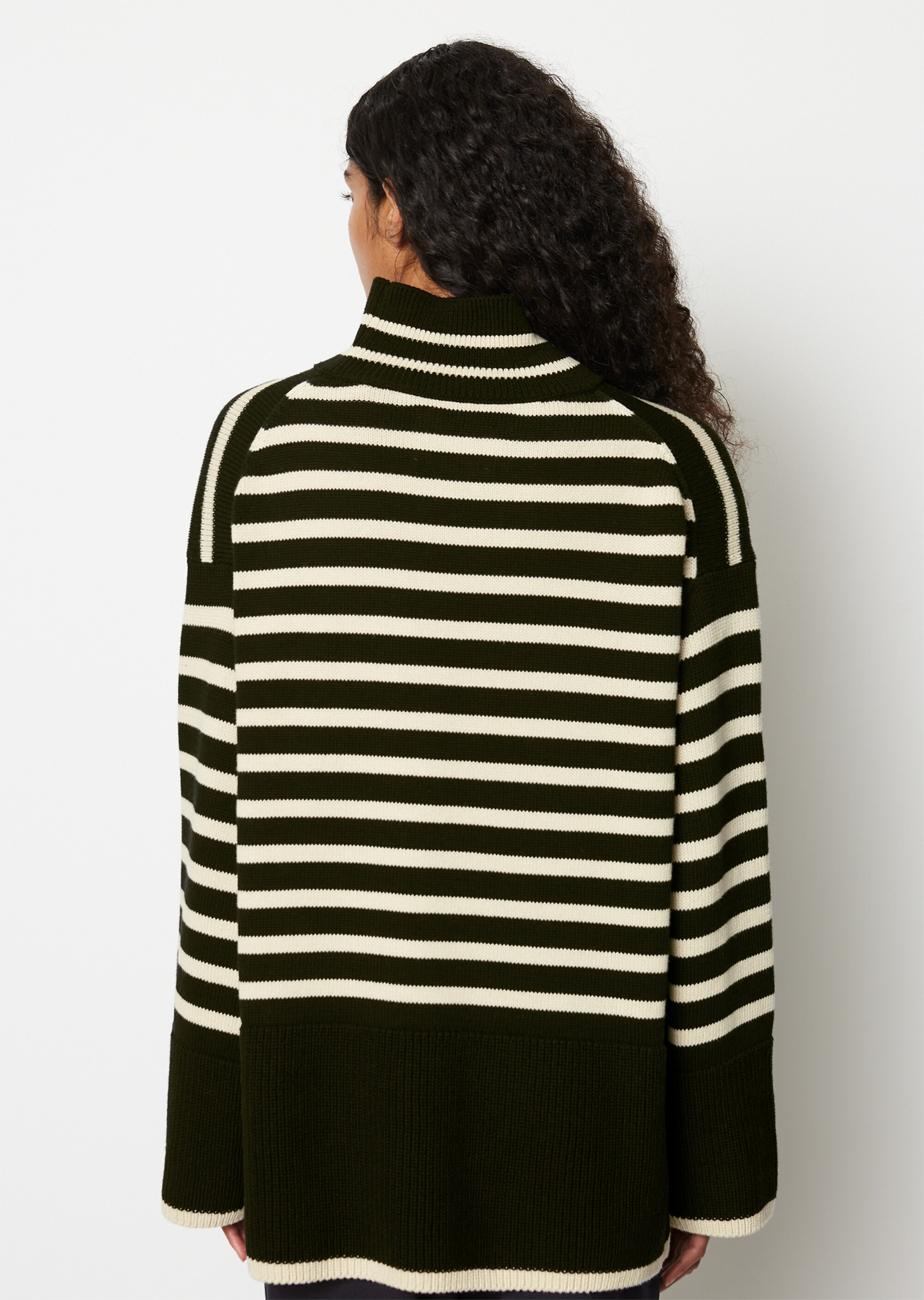 Oversize Strickpullovermit Streifen-Dessin