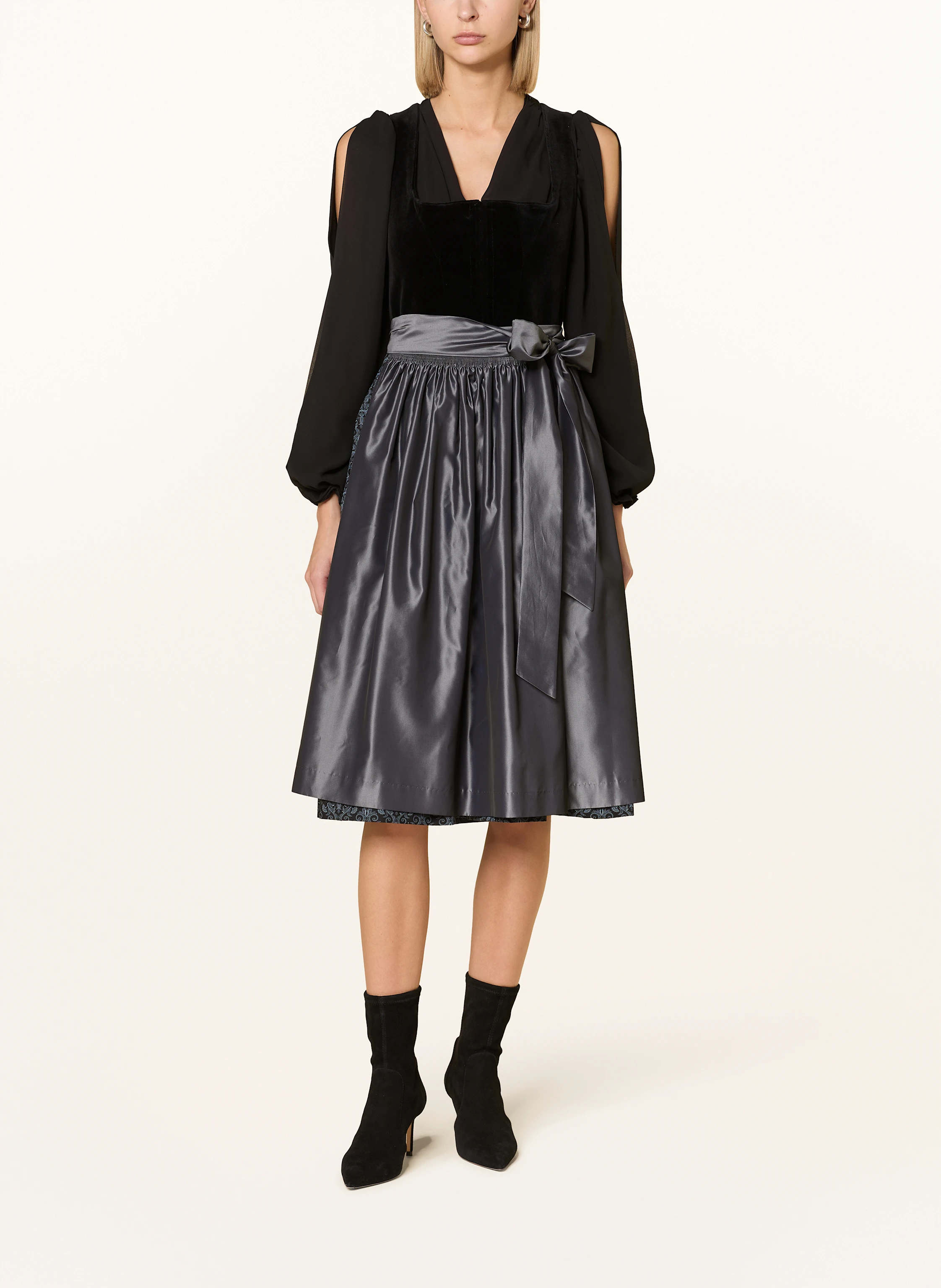 WALDORFF Dirndlbluse mit Cut-outs