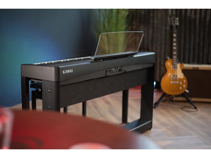 Kawai E-Piano ES-920 – Schwarz Digitalpiano mit Flügelanschlag und -ton sowie Bluetooth- und USB-Anschlussmöglichkeit