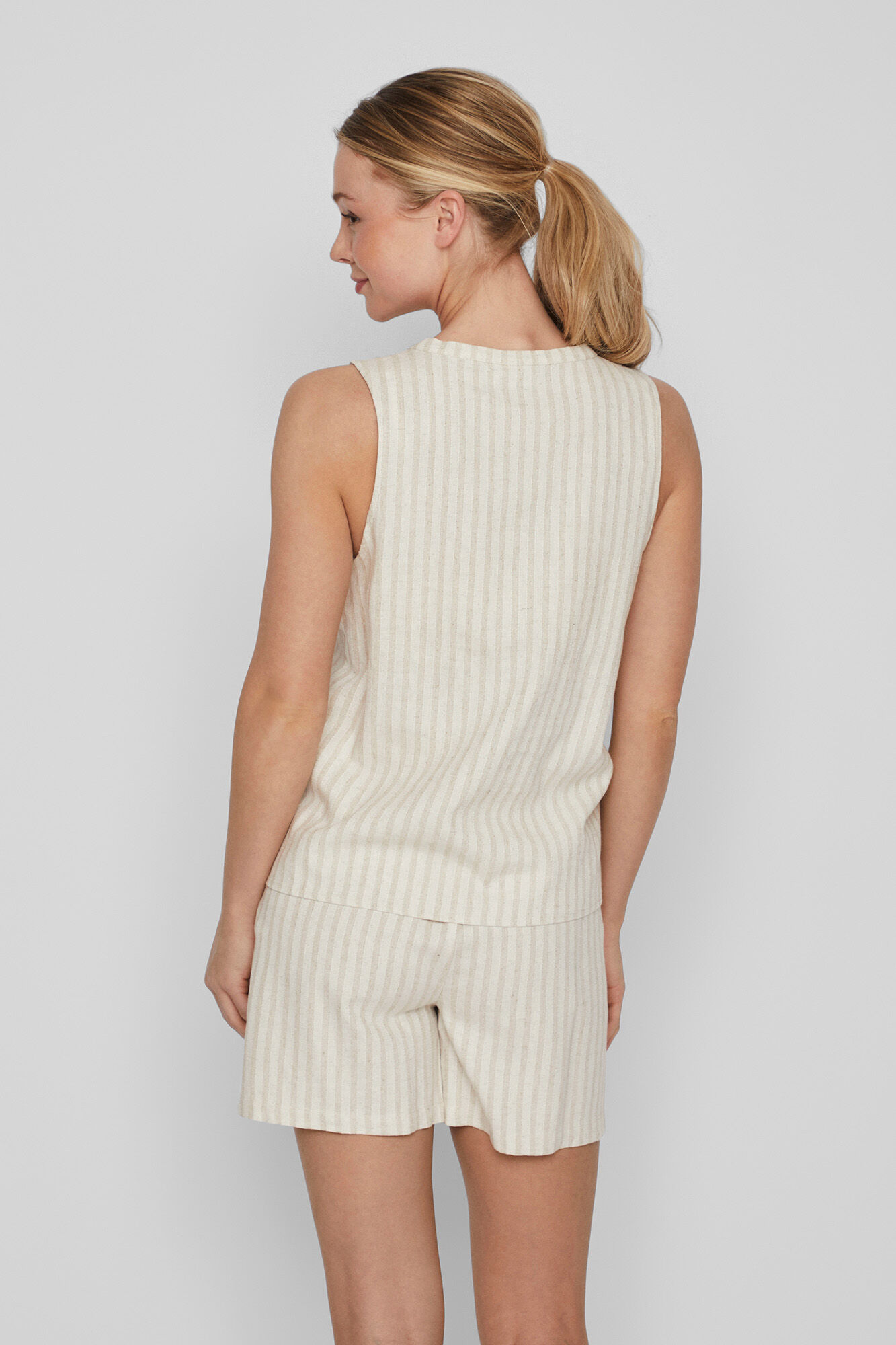 Chaleco lino look total - Marrón