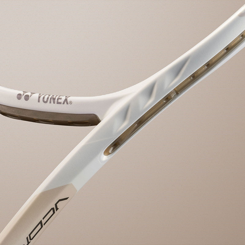 Yonex VCore 100L Sand