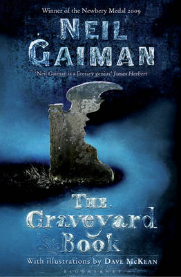 The Graveyard Book (Paperback)