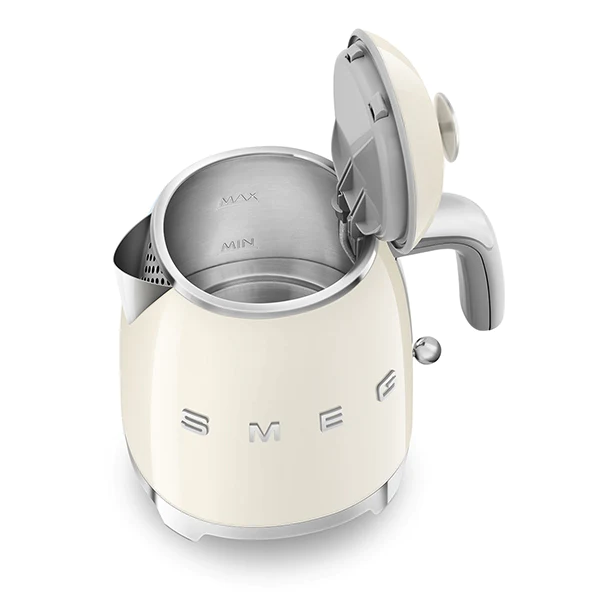 Mini bouilloire 0,8 L 1400 W KLF05CREU crème Smeg