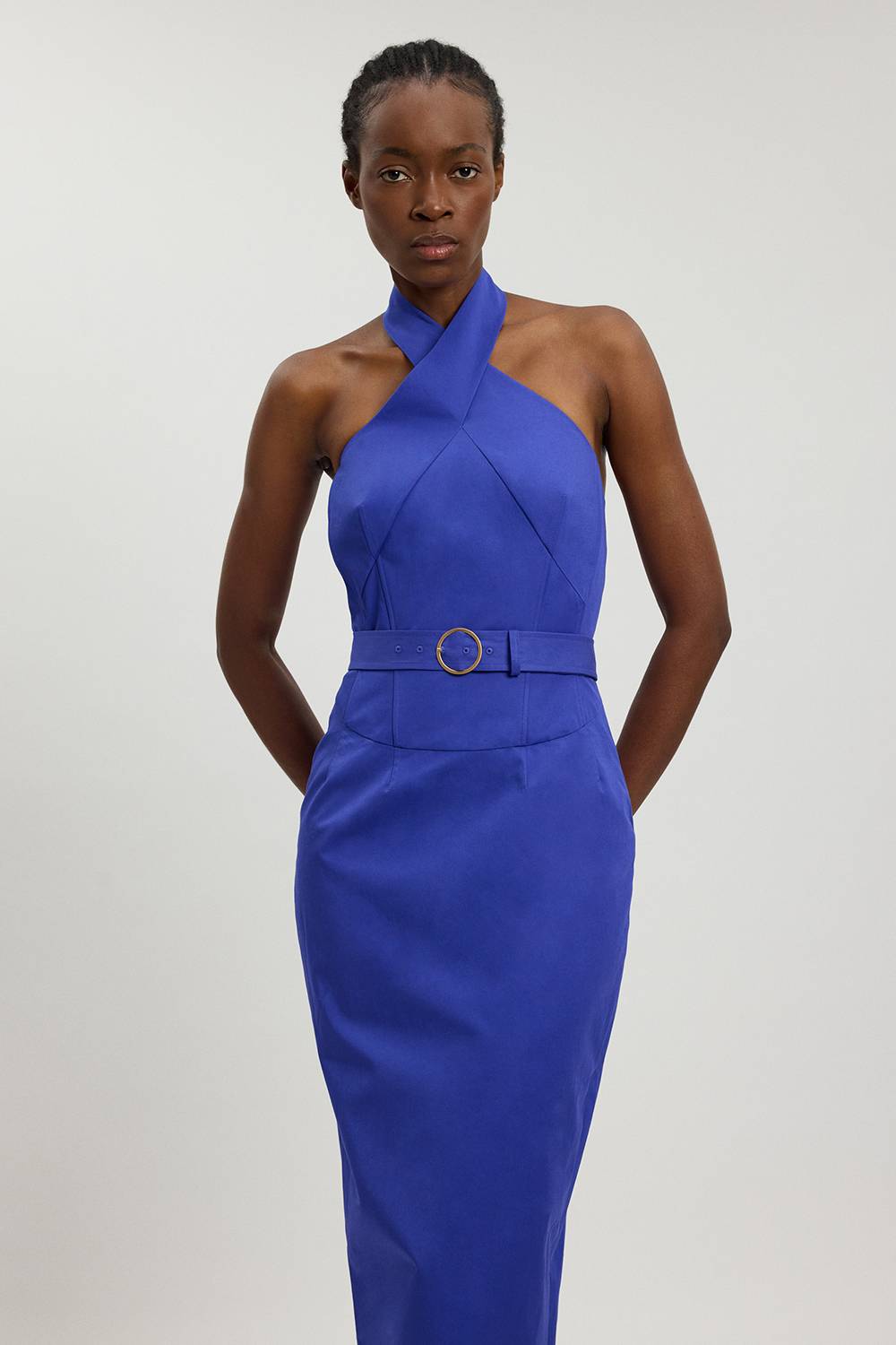 KarenMillen Robe Mi-longue Cintrée Ceinturée En Satin De Coton Ajusté