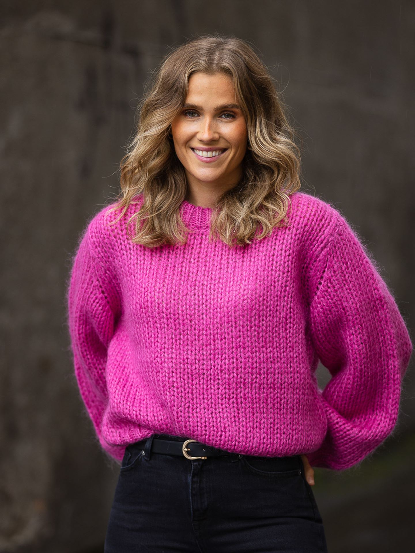 Suanne Long Sleeve Knit O-Neck