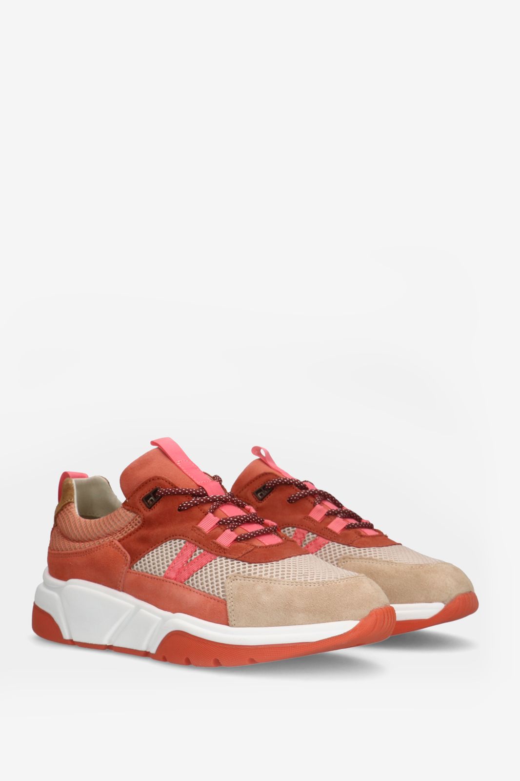 Oranje suède sneakers