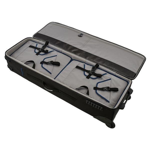 Avenger 1301B Triple C Roller Case