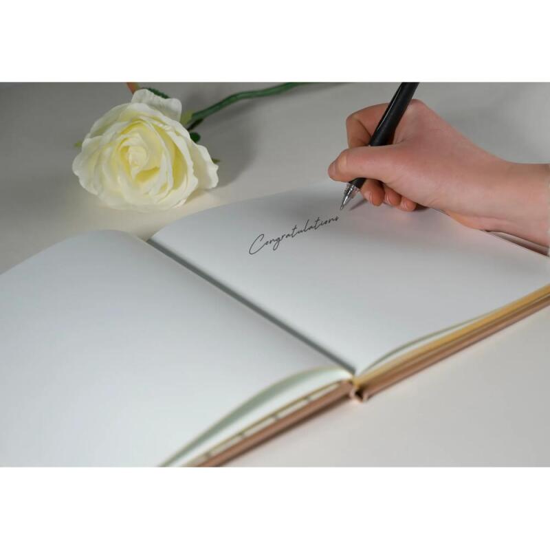Livre d'or Balacron avec titre 140 pages blanches - 21x19 cm vertical - Couleurs assorties