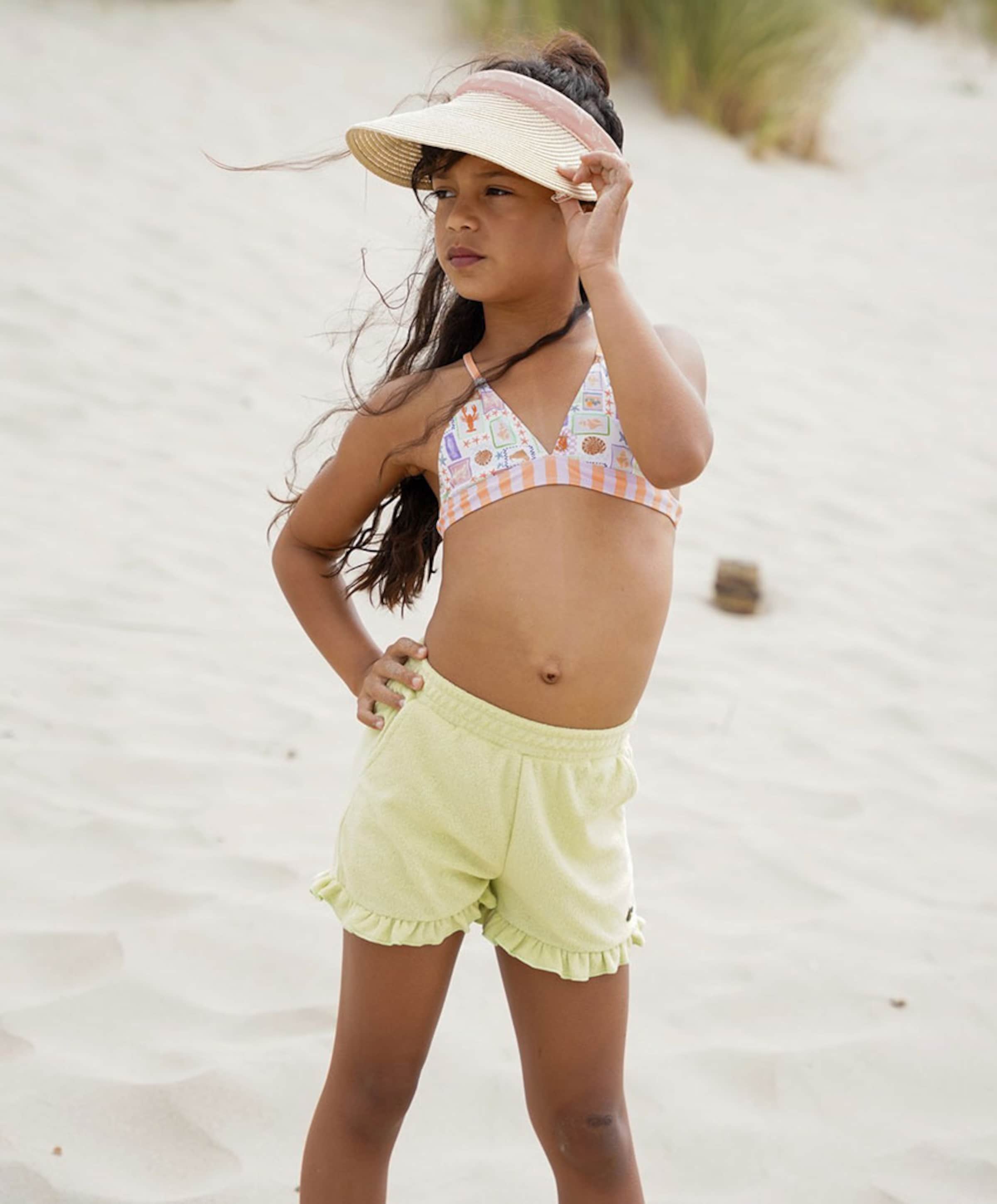 Like Flo Faje ruffle meisjes korte broek groen