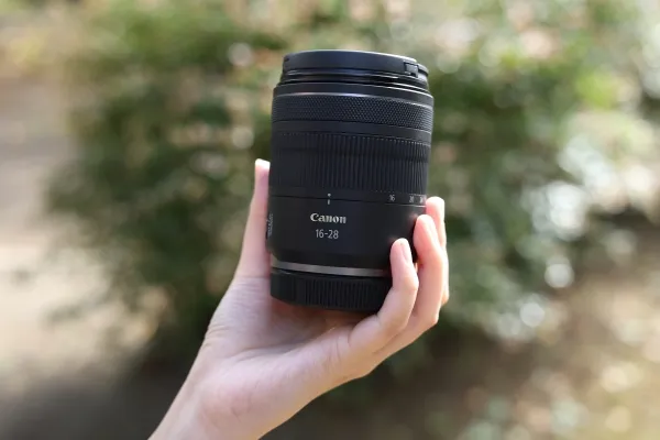 Canon RF - Vidvinkel zoom objektiv - 16 mm - 28 mm - f/2.8 IS STM - Canon RF