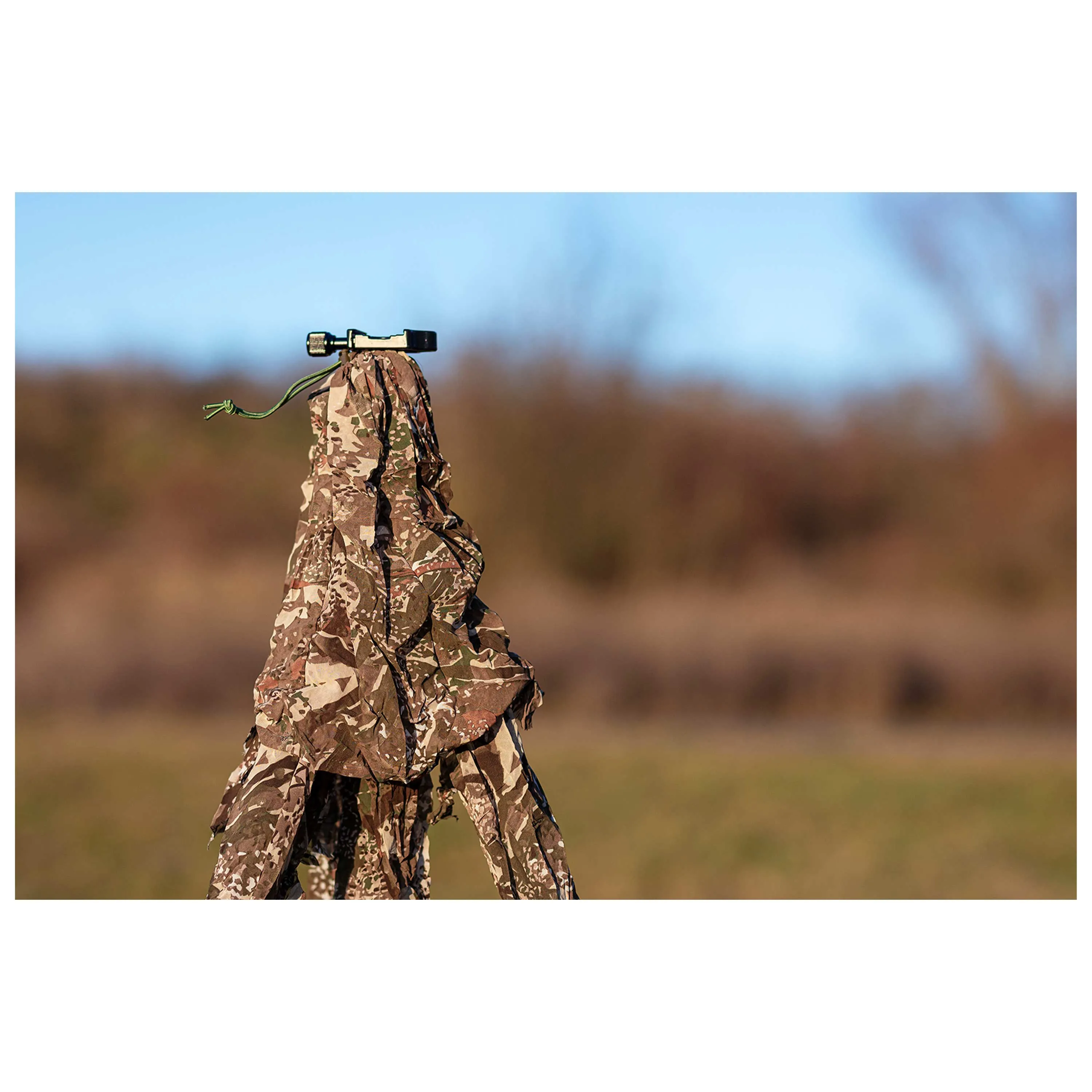 Ghosthood -  Tarnbezug Dreibein Tripod
