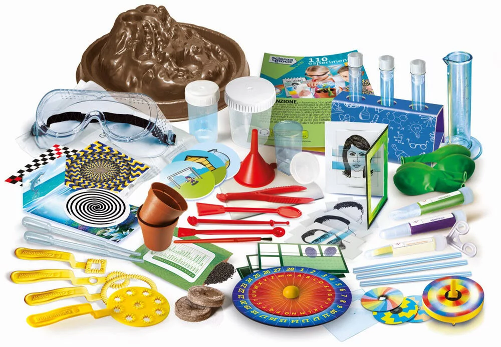 SCIENCE ET JEU - 110 EXPERIENCES