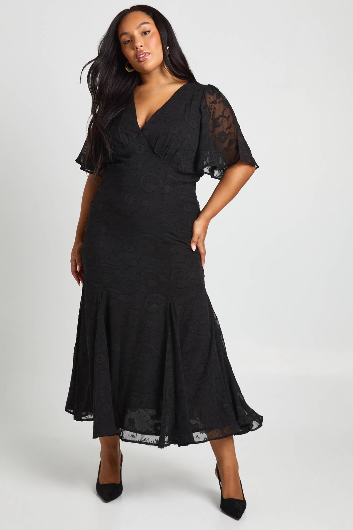 boohoo Plus Burnout à manches d'ange Robe midaxi