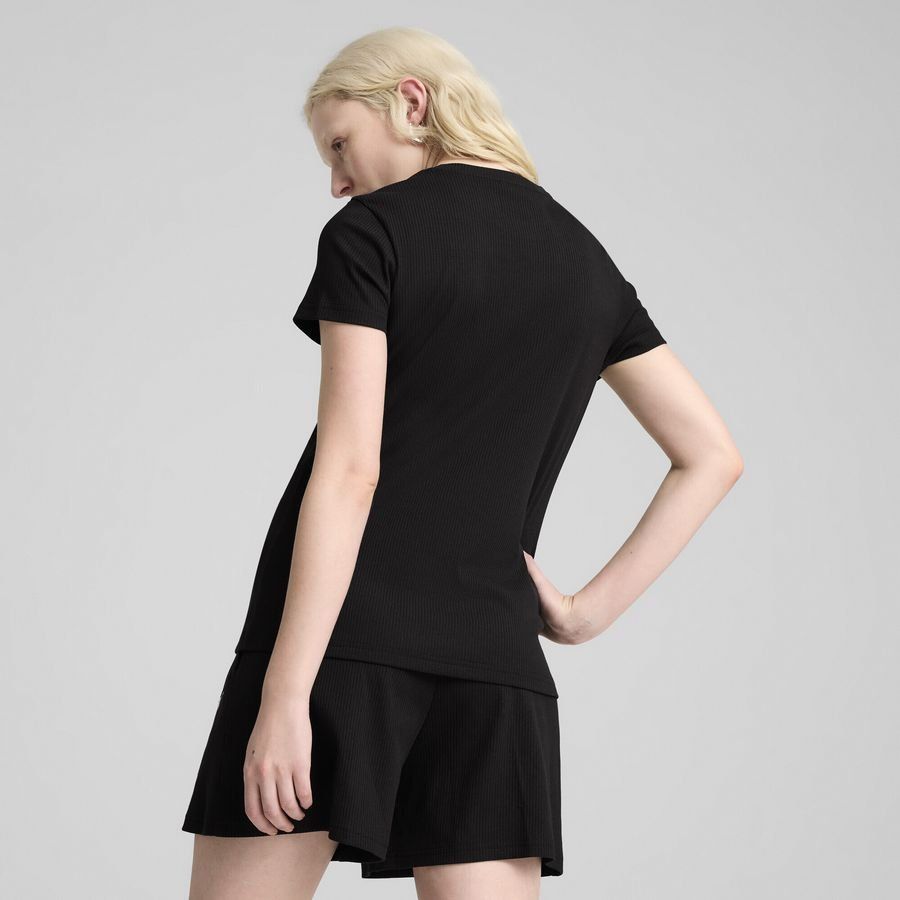 Puma ESS ELEVATED Geripptes T-Shirt
