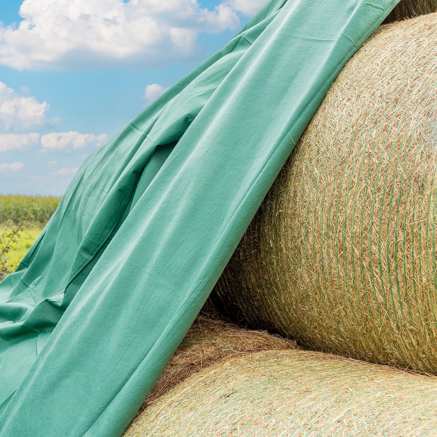 VOSS.farming Heuvlies 9,8 x 12,5m, Strohvlies, Strohballenschutz, Rundballen-Vlies 140g/m²