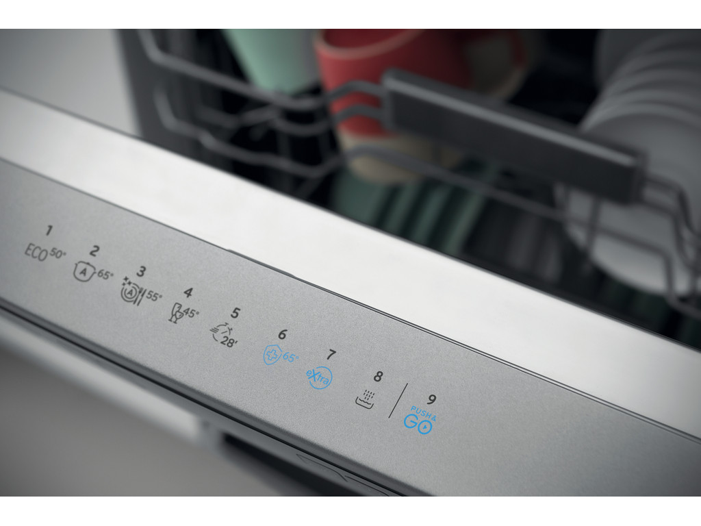 MÁQUINA DE LAVAR LOIÇA INDESIT DFO 3T133 A F X INOX D 14 CONJUNTOS