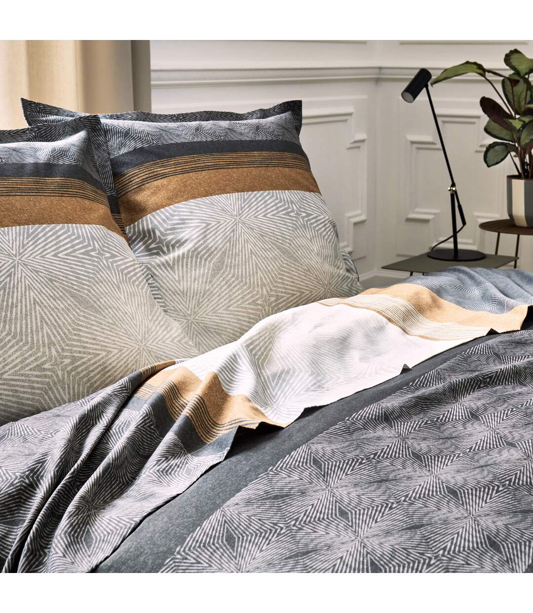 Housse de couette 240x220 cm satin de coton TIAGO noir