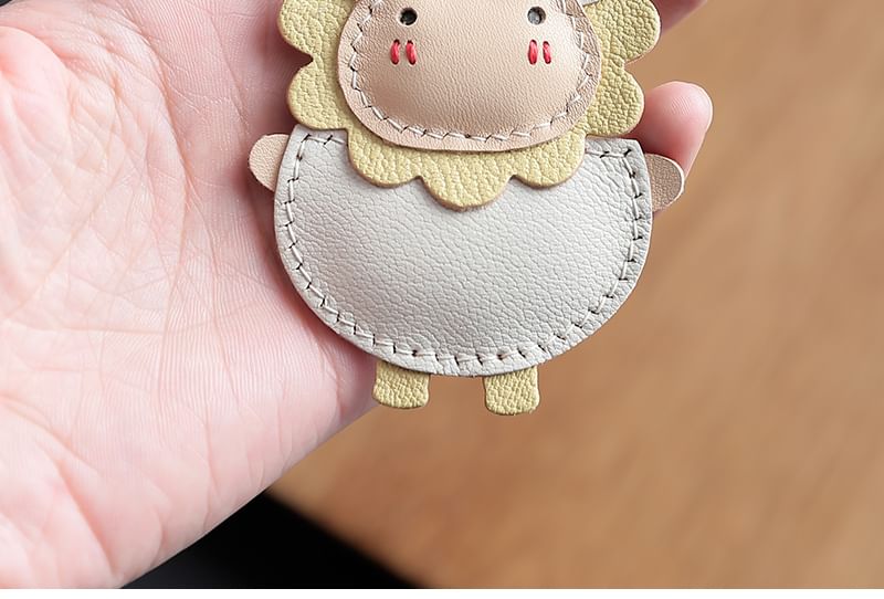 Masoom - Sleutelhanger met tashanger van echt schapenleer / DIY-pakket (verschillende ontwerpen)