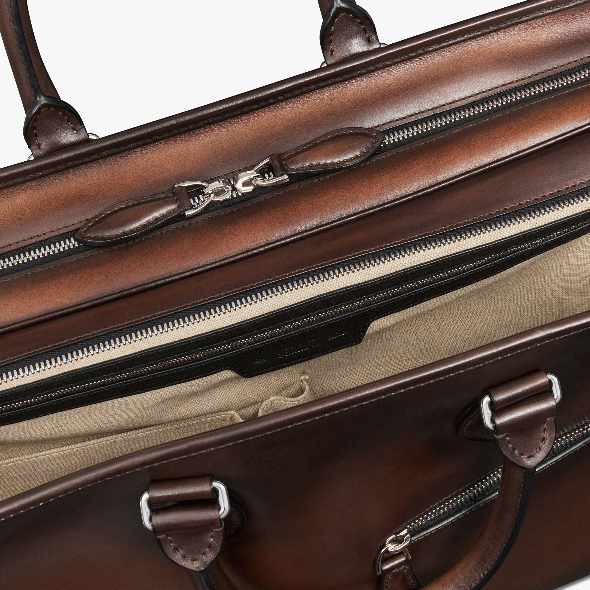 Cartable Deux Jours En Cuir