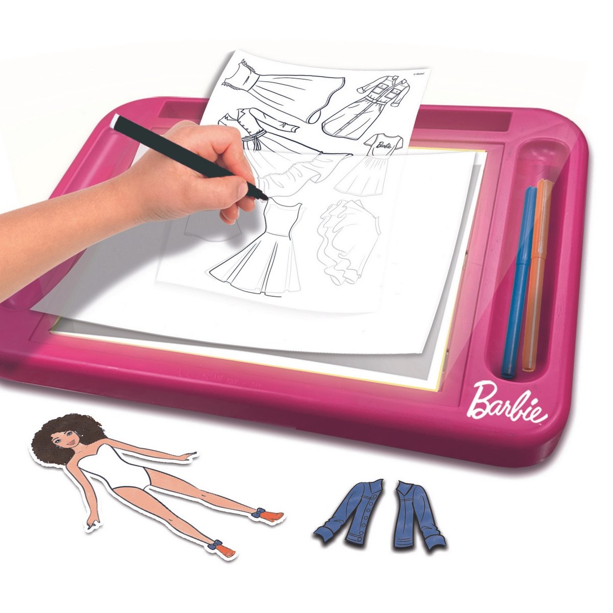 Barbie - atelier de mode avec poupée