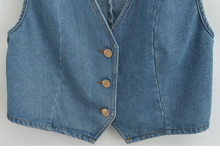 SugaYuja - V-hals gewassen denim vest met knopen