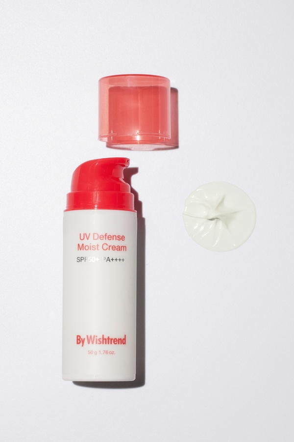 By Wishtrend UV Defense Moist Cream 50g