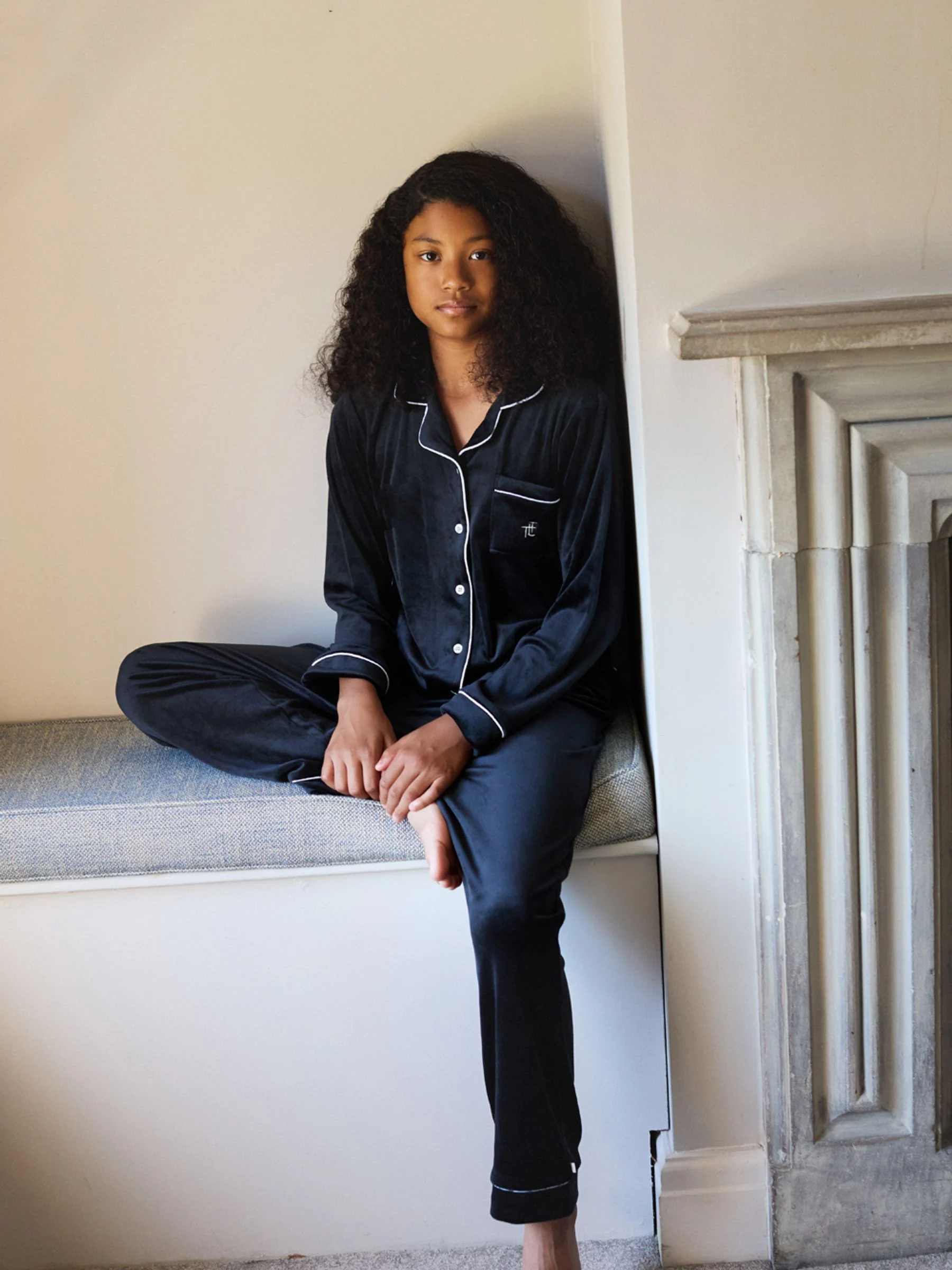 Zwart - The Little Tailor Luxe kerstpyjama voor kinderen van zacht aanvoelend velours