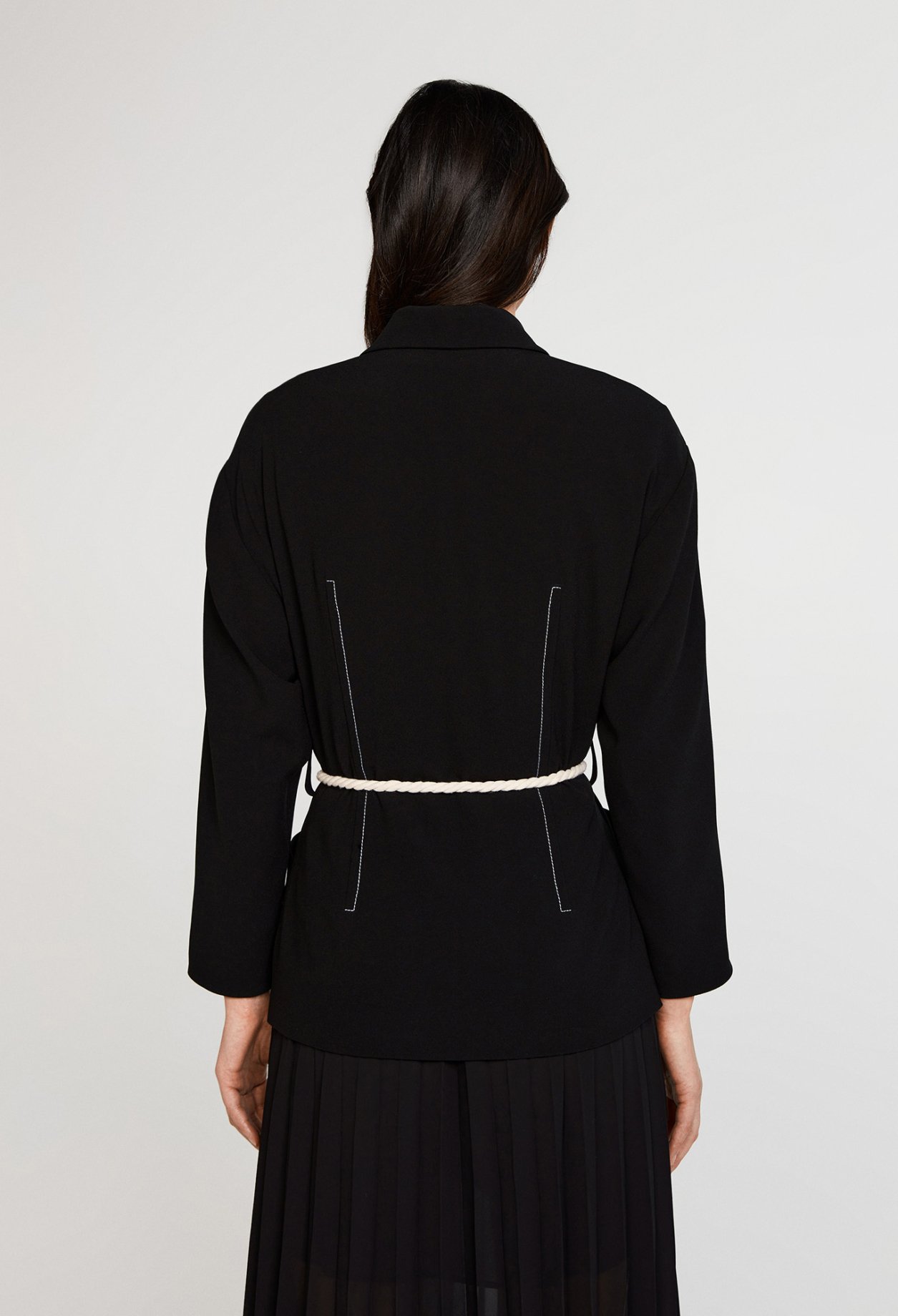 Veste ceinturee