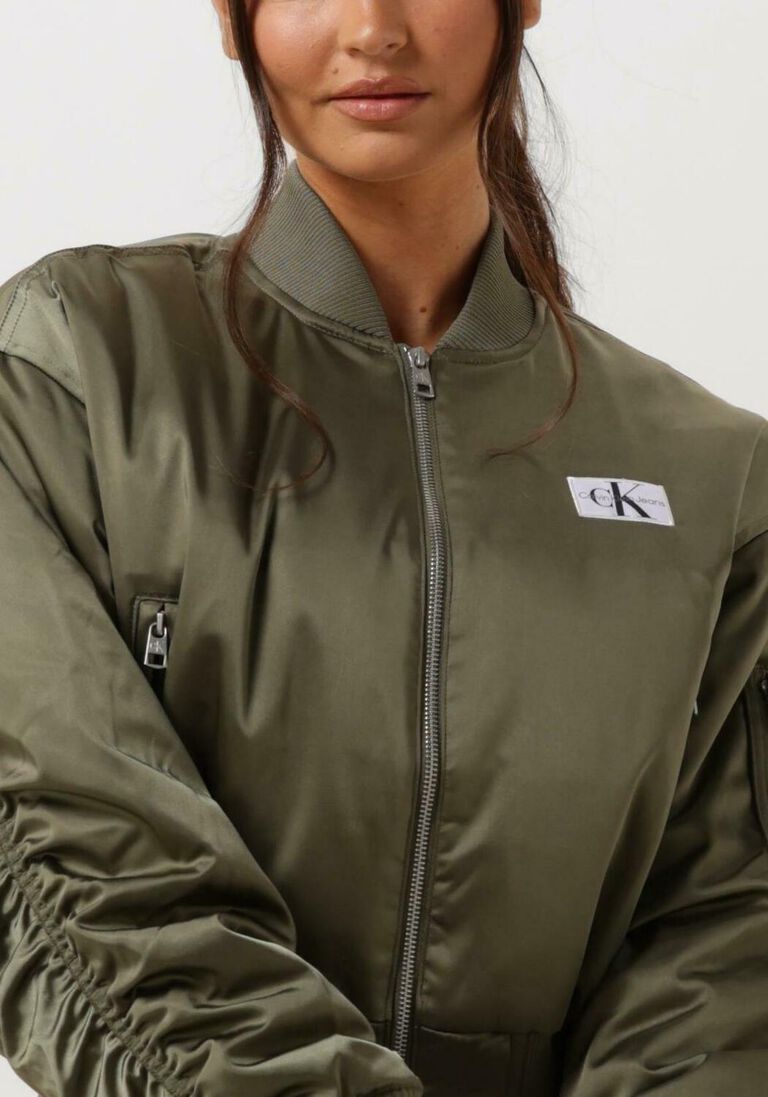 CALVIN KLEIN olijf calvin klein jack satin bomber