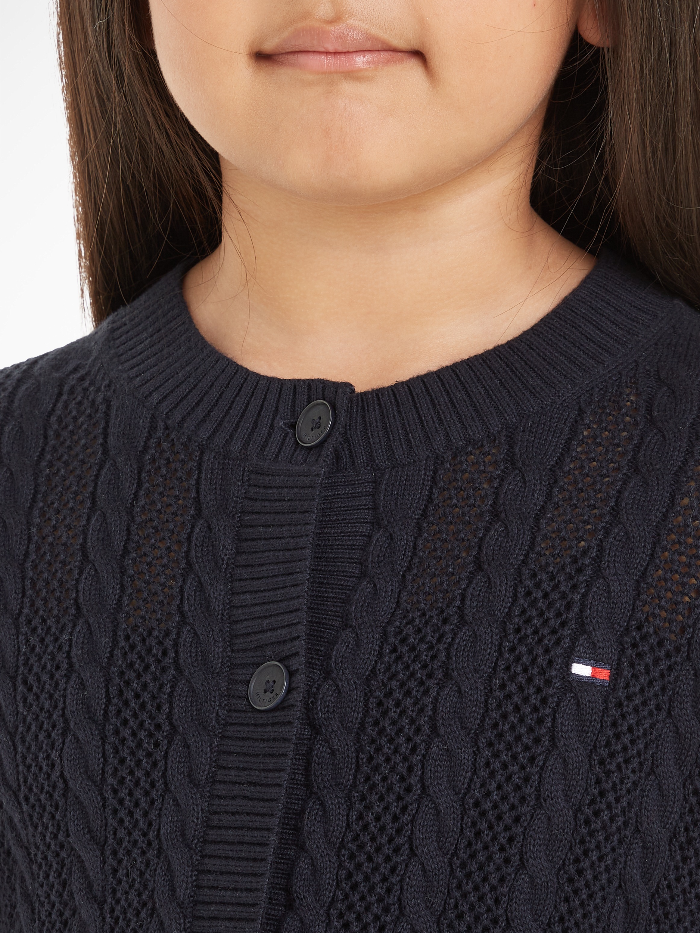 Tommy Hilfiger Strickjacke »ESSENTIAL CABLE REGULAR CARDIGAN« Kinder bis 16 Jahre mit Logostickerei