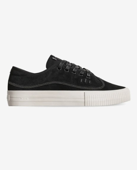 Globe Gillette Black Suede 8.5 US