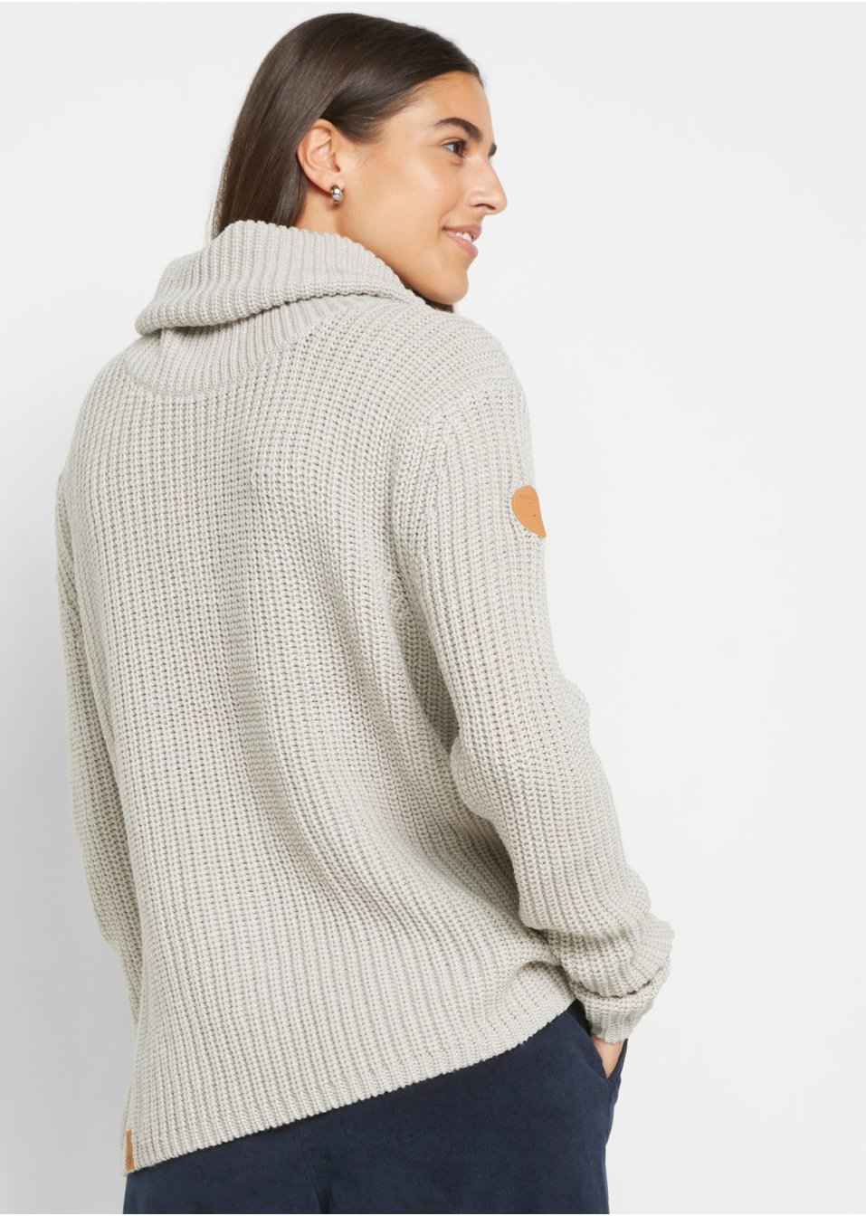 Pull en grosse maille avec col large