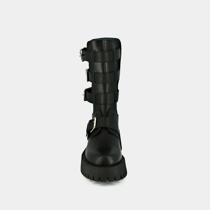 Boots à sangles et semelles crantées  en cuir noir