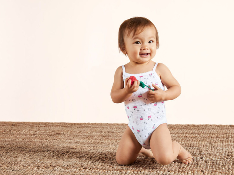 2 baby rompers