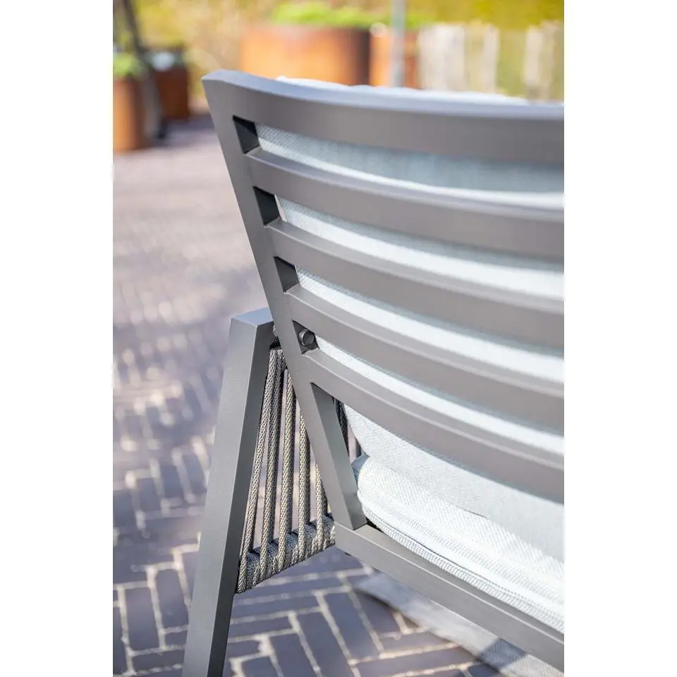 5-delige tuinset -Andrea tuinstoelen-Gosford tafel- Garden Impressions