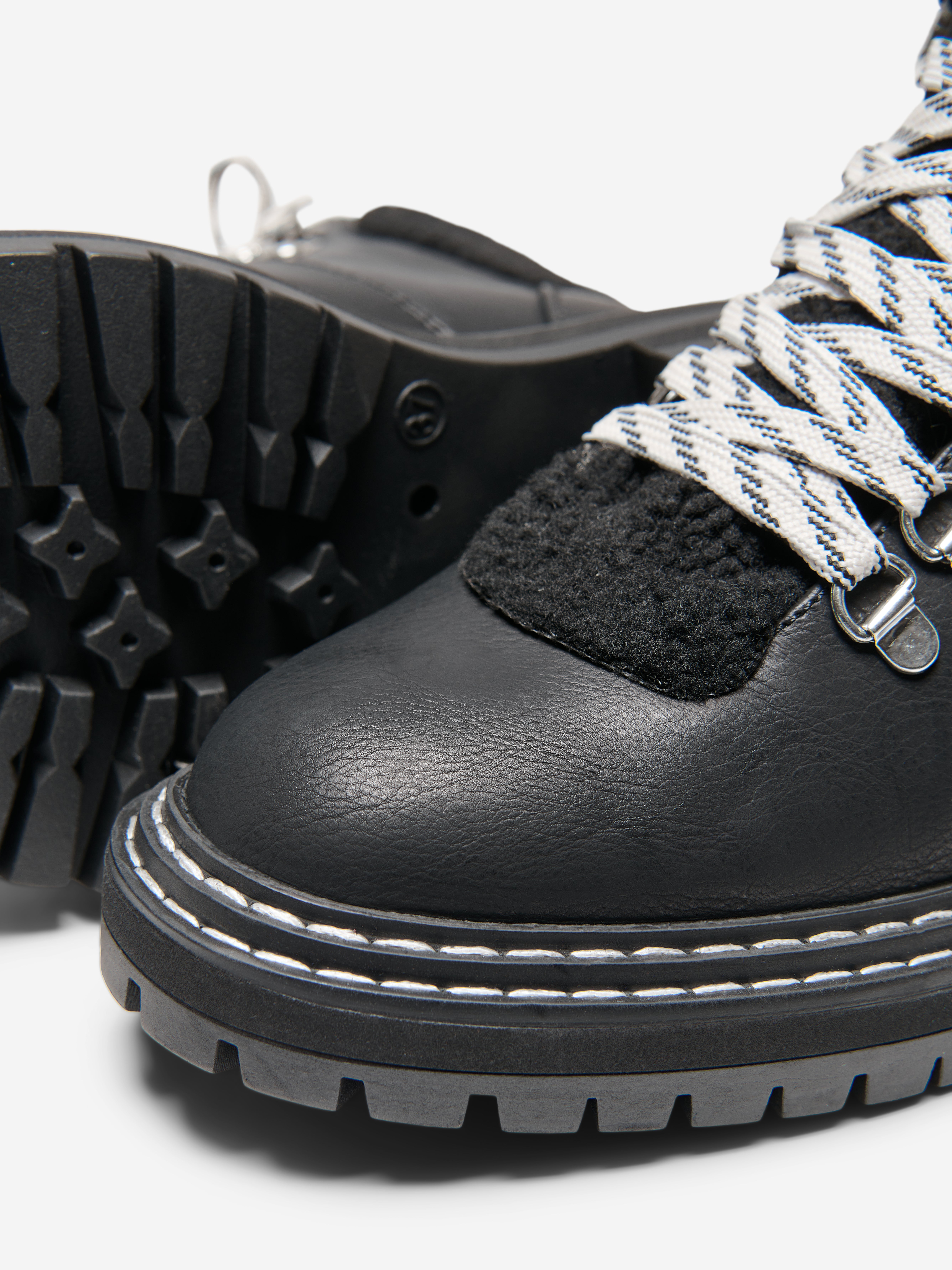 ONLBETH-5 Stiefel Black