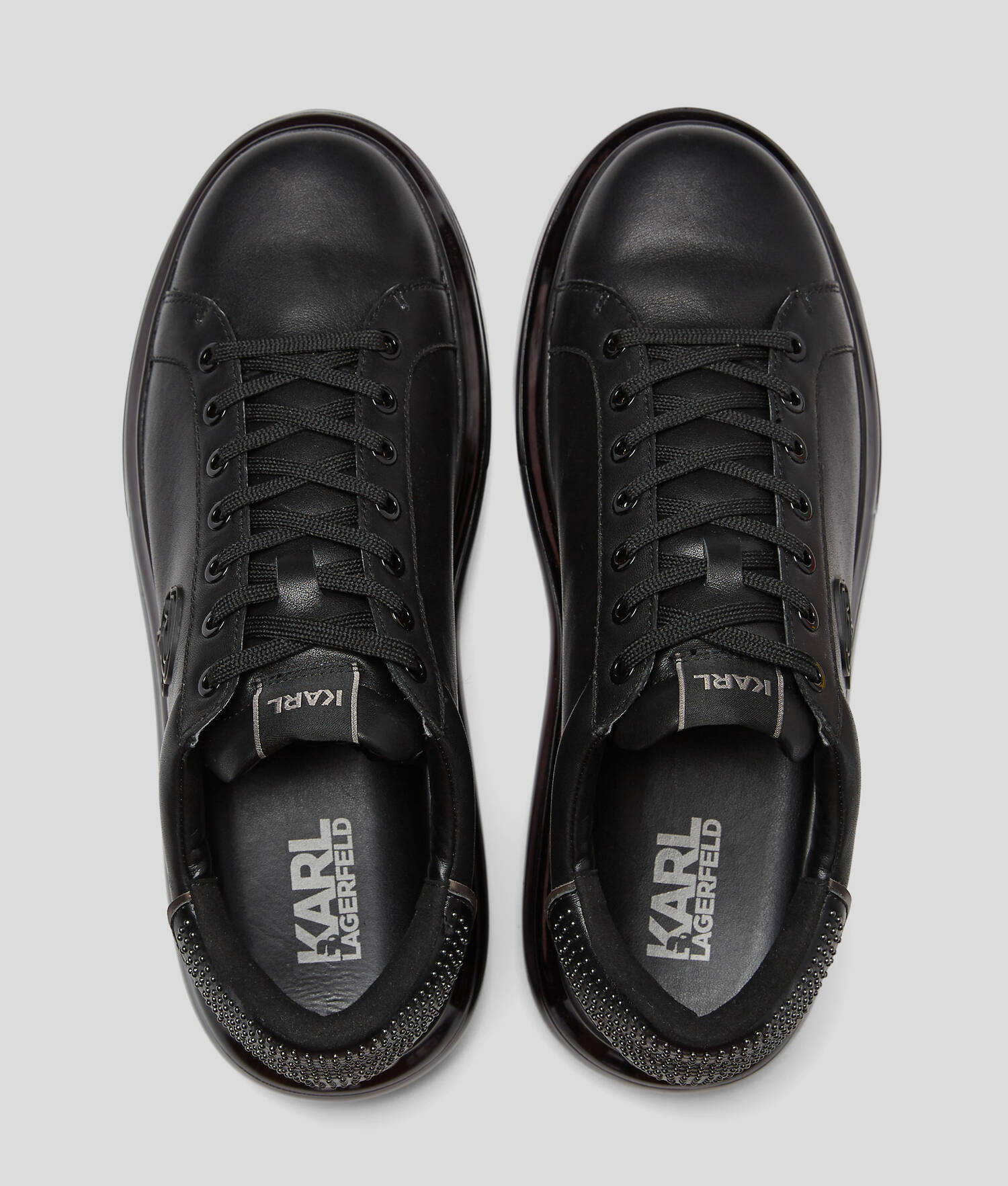 BASKETS AVEC AMORTI K/IKONIK NFT KAPRI