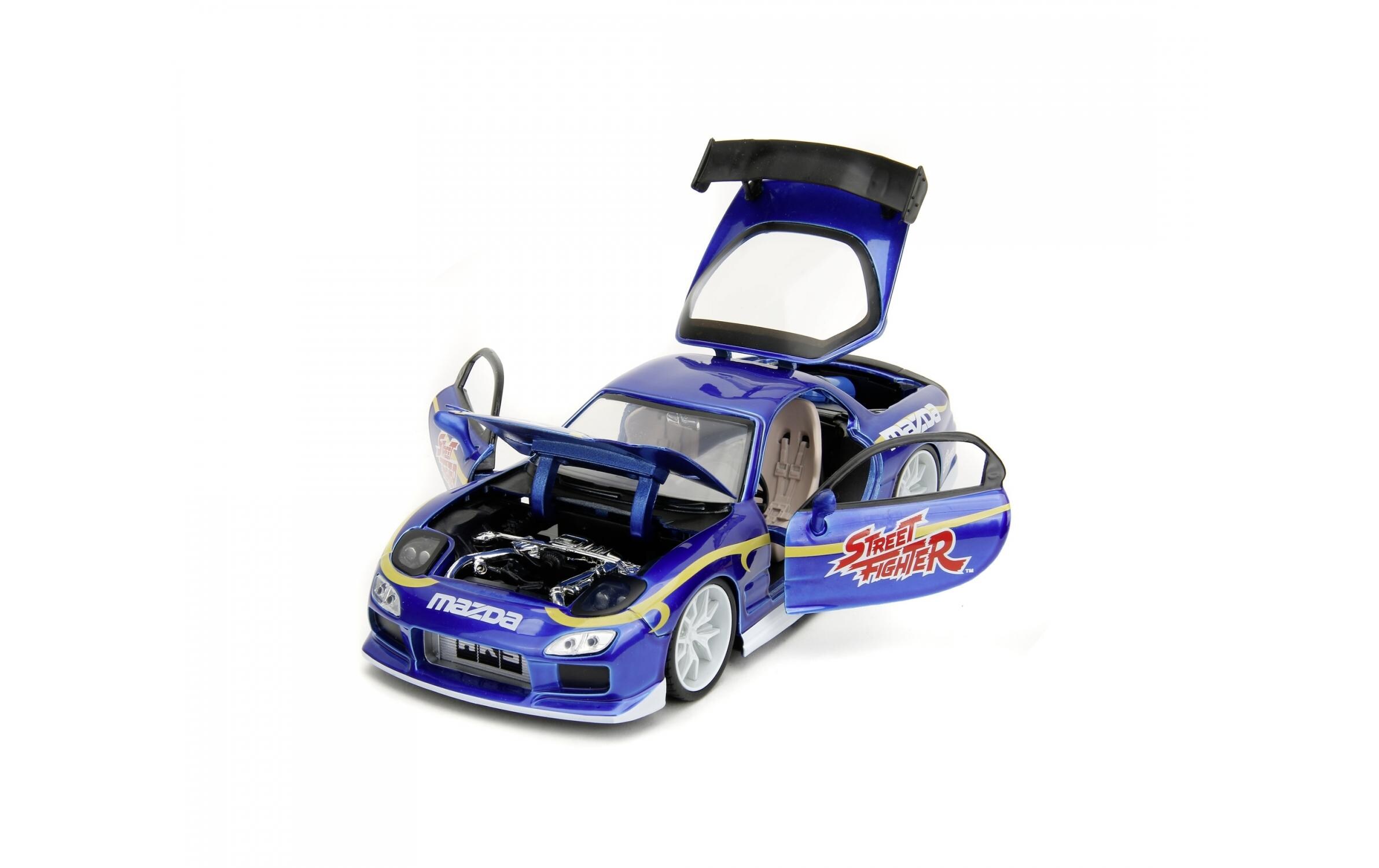 Mazda RX7 FD Street Fighter 1:241993 Mazda RX7 Modellauto mit Chun-Li Figur