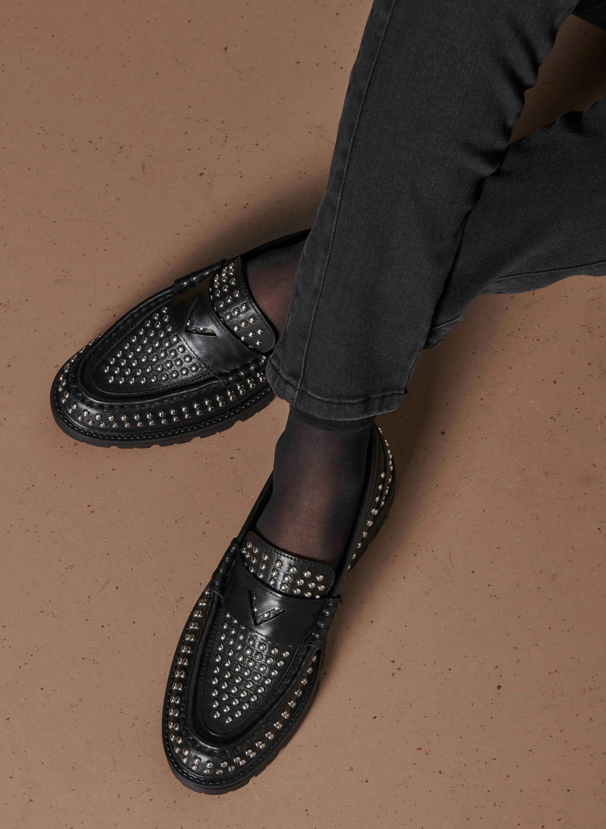 Mocassins à studs| Noir