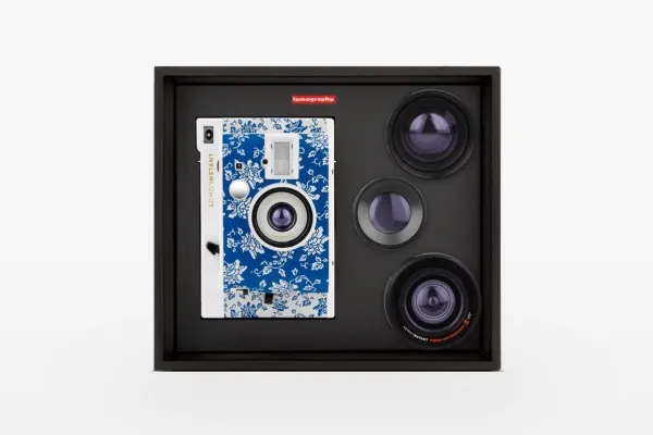 Lomography Lomo’Instant, Blå, Hvid, 0.4 - 8, Automatisk, 1/125 sek./side, AAA, 6 V