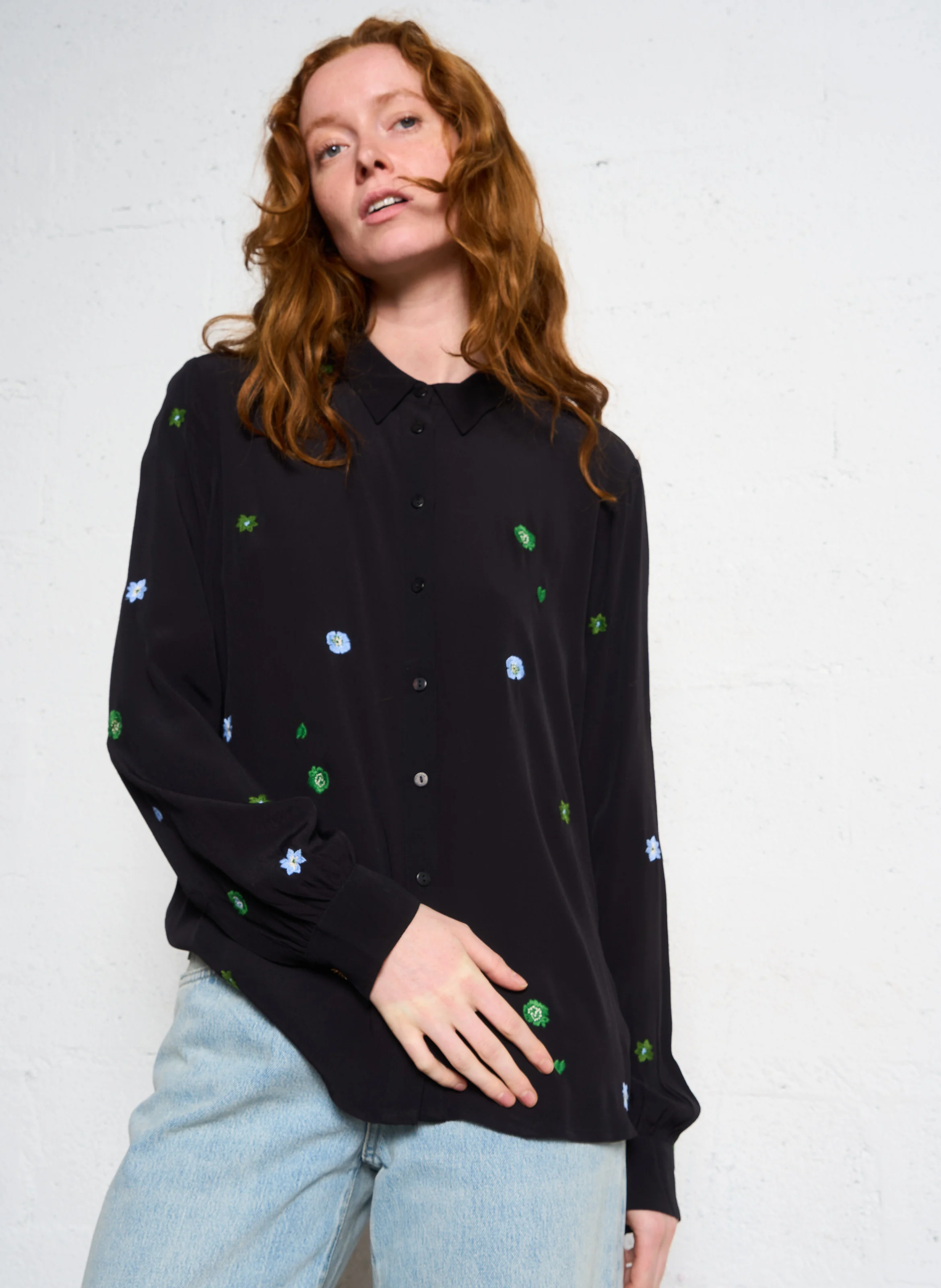 LOT - Chemise droite brodée | Noir