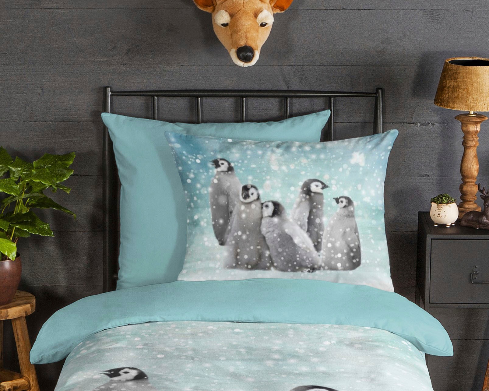 good morning Kinderbettwäsche »Pengu« 2 Stk. tlg. Biber, 135x200, Weich, Warm, Reissverschluss, Wendeoptik, Kind, Winter